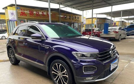 Volkswagen T-Roc I, 2020 год, 1 430 810 рублей, 3 фотография