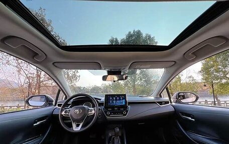 Toyota Corolla, 2021 год, 1 110 000 рублей, 6 фотография