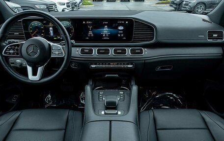Mercedes-Benz GLS, 2022 год, 6 980 000 рублей, 9 фотография