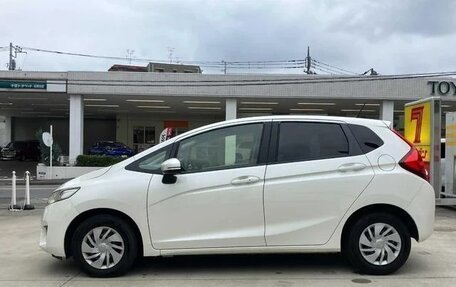 Honda Fit III, 2017 год, 754 000 рублей, 6 фотография