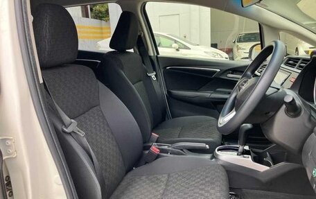Honda Fit III, 2017 год, 754 000 рублей, 22 фотография