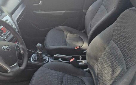 KIA Rio III рестайлинг, 2016 год, 869 000 рублей, 7 фотография