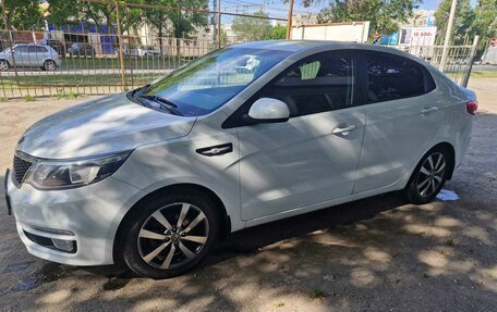 KIA Rio III рестайлинг, 2016 год, 869 000 рублей, 4 фотография