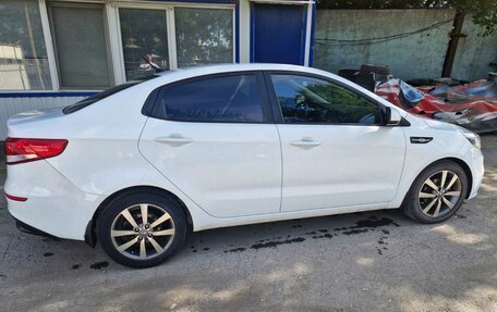 KIA Rio III рестайлинг, 2016 год, 869 000 рублей, 8 фотография