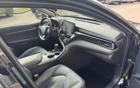 Toyota Camry, 2021 год, 3 750 000 рублей, 19 фотография