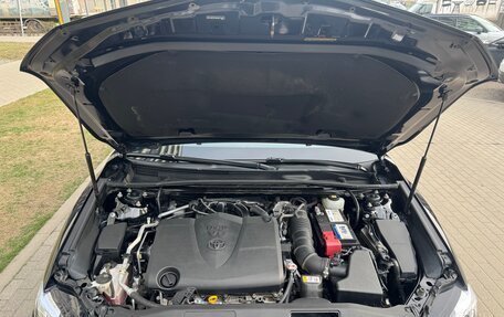 Toyota Camry, 2021 год, 3 750 000 рублей, 20 фотография
