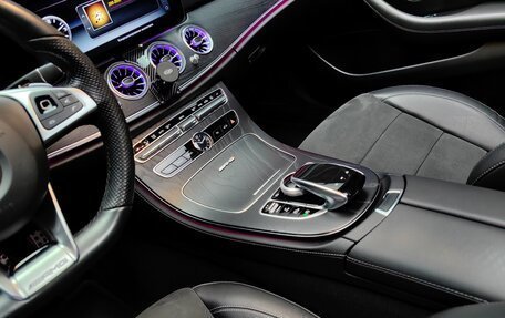 Mercedes-Benz E-Класс, 2017 год, 3 390 000 рублей, 19 фотография