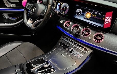 Mercedes-Benz E-Класс, 2017 год, 3 390 000 рублей, 34 фотография
