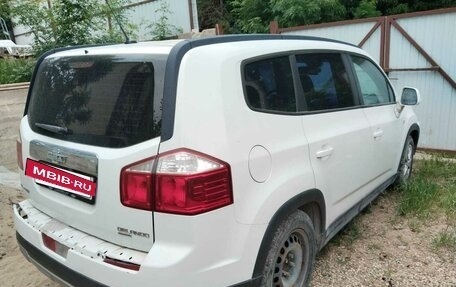 Chevrolet Orlando I, 2013 год, 550 000 рублей, 4 фотография
