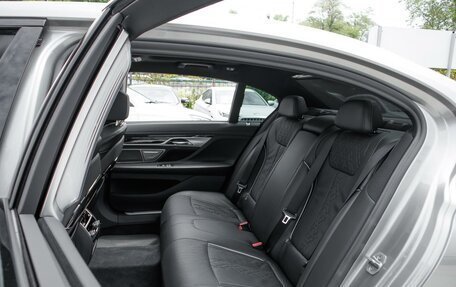 BMW 7 серия, 2022 год, 10 499 000 рублей, 14 фотография