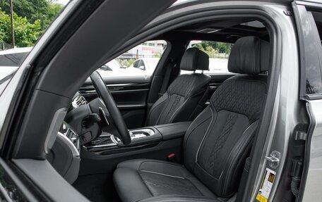 BMW 7 серия, 2022 год, 10 499 000 рублей, 15 фотография
