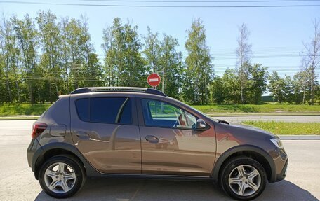 Renault Sandero II рестайлинг, 2021 год, 1 350 000 рублей, 4 фотография
