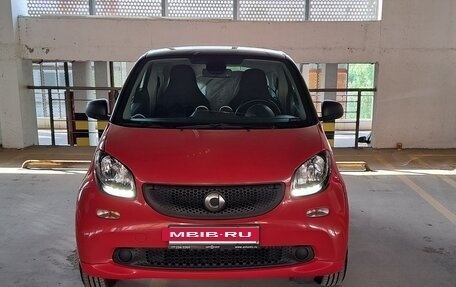 Smart Fortwo III, 2018 год, 1 090 000 рублей, 7 фотография