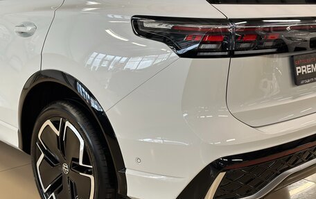 Volkswagen Tiguan, 2024 год, 3 999 000 рублей, 13 фотография