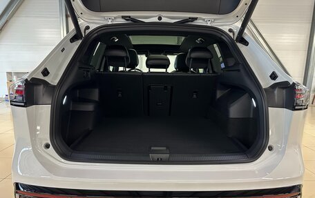 Volkswagen Tiguan, 2024 год, 3 999 000 рублей, 10 фотография