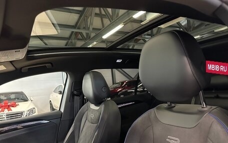 Volkswagen Tiguan, 2024 год, 3 999 000 рублей, 29 фотография