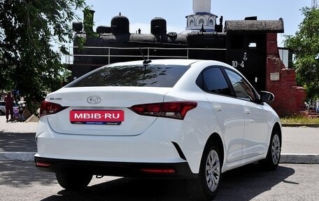 Hyundai Solaris II рестайлинг, 2020 год, 1 699 000 рублей, 5 фотография