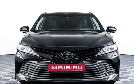Toyota Camry, 2018 год, 2 496 000 рублей, 2 фотография