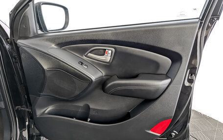 Hyundai ix35 I рестайлинг, 2013 год, 1 350 000 рублей, 24 фотография