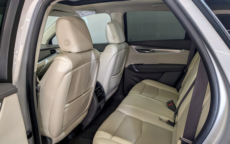 Cadillac XT5 I рестайлинг, 2017 год, 2 690 000 рублей, 12 фотография