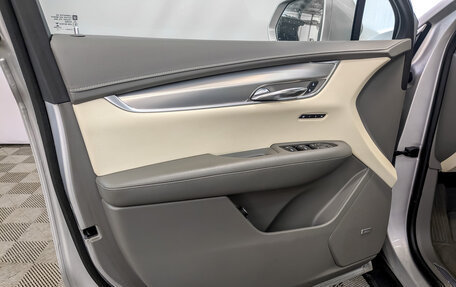 Cadillac XT5 I рестайлинг, 2017 год, 2 690 000 рублей, 19 фотография