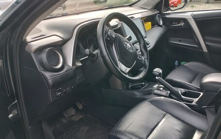 Toyota RAV4, 2017 год, 2 550 000 рублей, 7 фотография