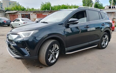 Toyota RAV4, 2017 год, 2 550 000 рублей, 11 фотография