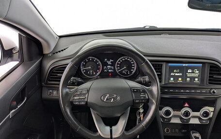 Hyundai Elantra VI рестайлинг, 2020 год, 1 960 000 рублей, 26 фотография