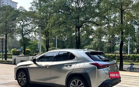 Lexus UX I, 2021 год, 1 990 055 рублей, 5 фотография