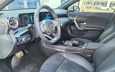 Mercedes-Benz A-Класс, 2021 год, 2 300 300 рублей, 9 фотография