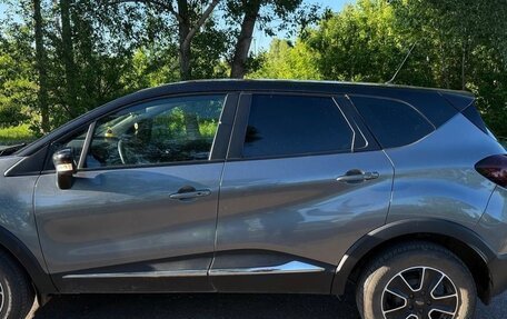 Renault Kaptur I рестайлинг, 2017 год, 1 400 000 рублей, 3 фотография