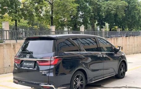 Honda Odyssey IV, 2022 год, 3 фотография
