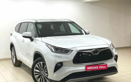 Toyota Highlander, 2025 год, 6 270 000 рублей, 3 фотография