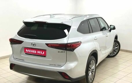 Toyota Highlander, 2025 год, 6 270 000 рублей, 9 фотография