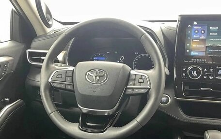 Toyota Highlander, 2025 год, 6 270 000 рублей, 18 фотография