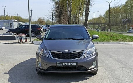 KIA Rio III рестайлинг, 2013 год, 720 000 рублей, 2 фотография