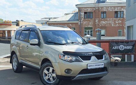 Mitsubishi Outlander III рестайлинг 3, 2007 год, 950 000 рублей, 3 фотография
