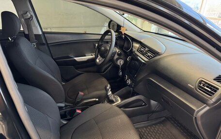 KIA Rio III рестайлинг, 2013 год, 830 000 рублей, 9 фотография