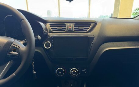 KIA Rio III рестайлинг, 2013 год, 830 000 рублей, 12 фотография