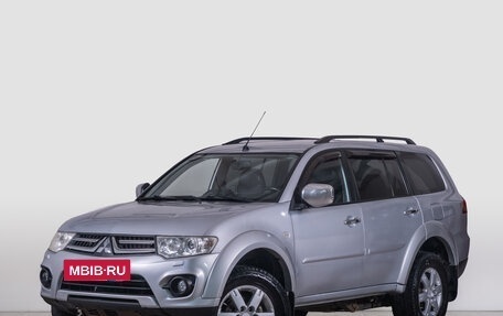 Mitsubishi Pajero Sport II рестайлинг, 2014 год, 2 299 000 рублей, 2 фотография