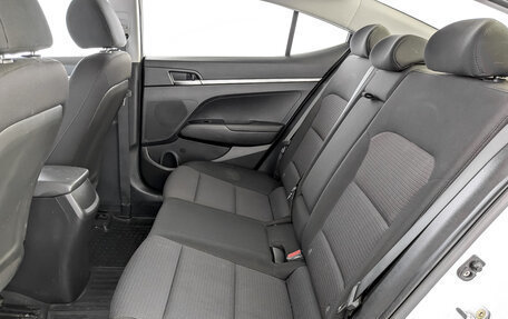 Hyundai Elantra VI рестайлинг, 2020 год, 1 870 000 рублей, 12 фотография