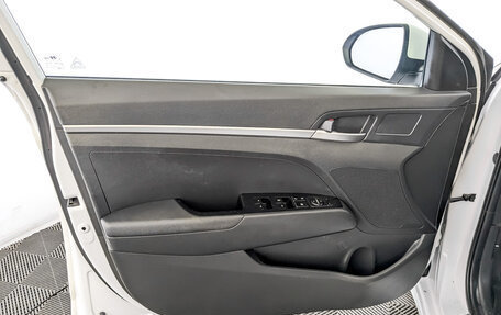 Hyundai Elantra VI рестайлинг, 2020 год, 1 870 000 рублей, 19 фотография