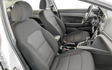 Hyundai Elantra VI рестайлинг, 2020 год, 1 870 000 рублей, 23 фотография