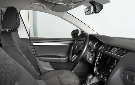 Skoda Octavia, 2019 год, 2 016 100 рублей, 4 фотография