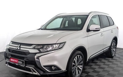 Mitsubishi Outlander III рестайлинг 3, 2020 год, 2 225 000 рублей, 1 фотография
