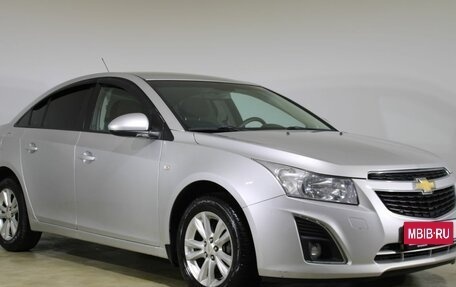 Chevrolet Cruze II, 2013 год, 860 000 рублей, 3 фотография