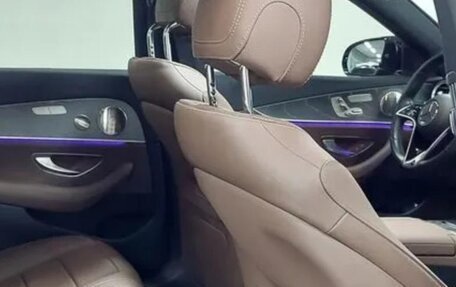 Mercedes-Benz E-Класс, 2022 год, 3 100 000 рублей, 9 фотография