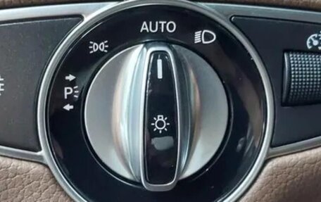 Mercedes-Benz E-Класс, 2022 год, 3 100 000 рублей, 17 фотография