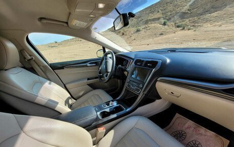 Ford Fusion (North America) II, 2017 год, 1 880 000 рублей, 3 фотография