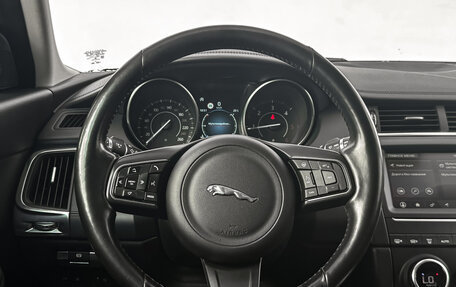 Jaguar E-Pace, 2019 год, 3 100 000 рублей, 21 фотография